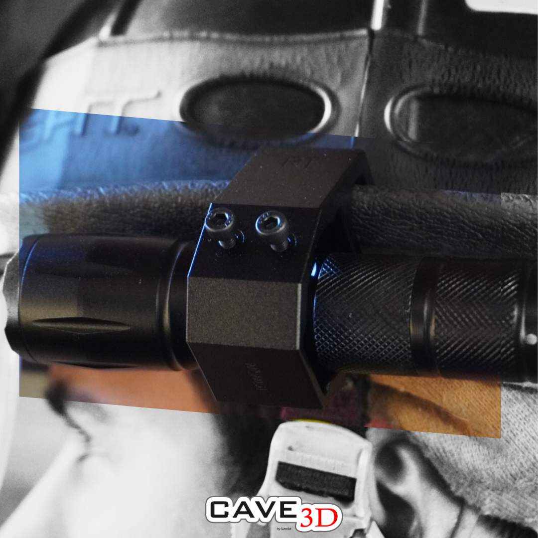 Soporte Linterna Casco Bombero Americano Aluminio 6061 – Cairns Bullard – Chile